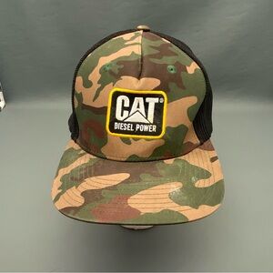 Vintage CAT Diesel Hat Cap Snapback Patch Tractor Trucker Made USA Camo Army